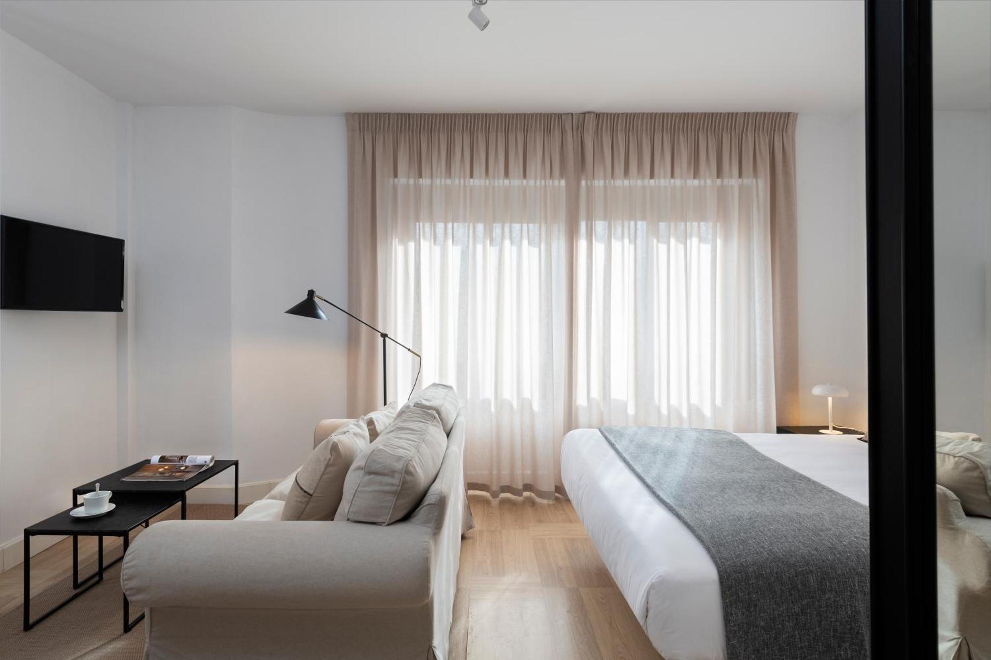 Salado Suites Apartments Σεβίλλη Εξωτερικό φωτογραφία
