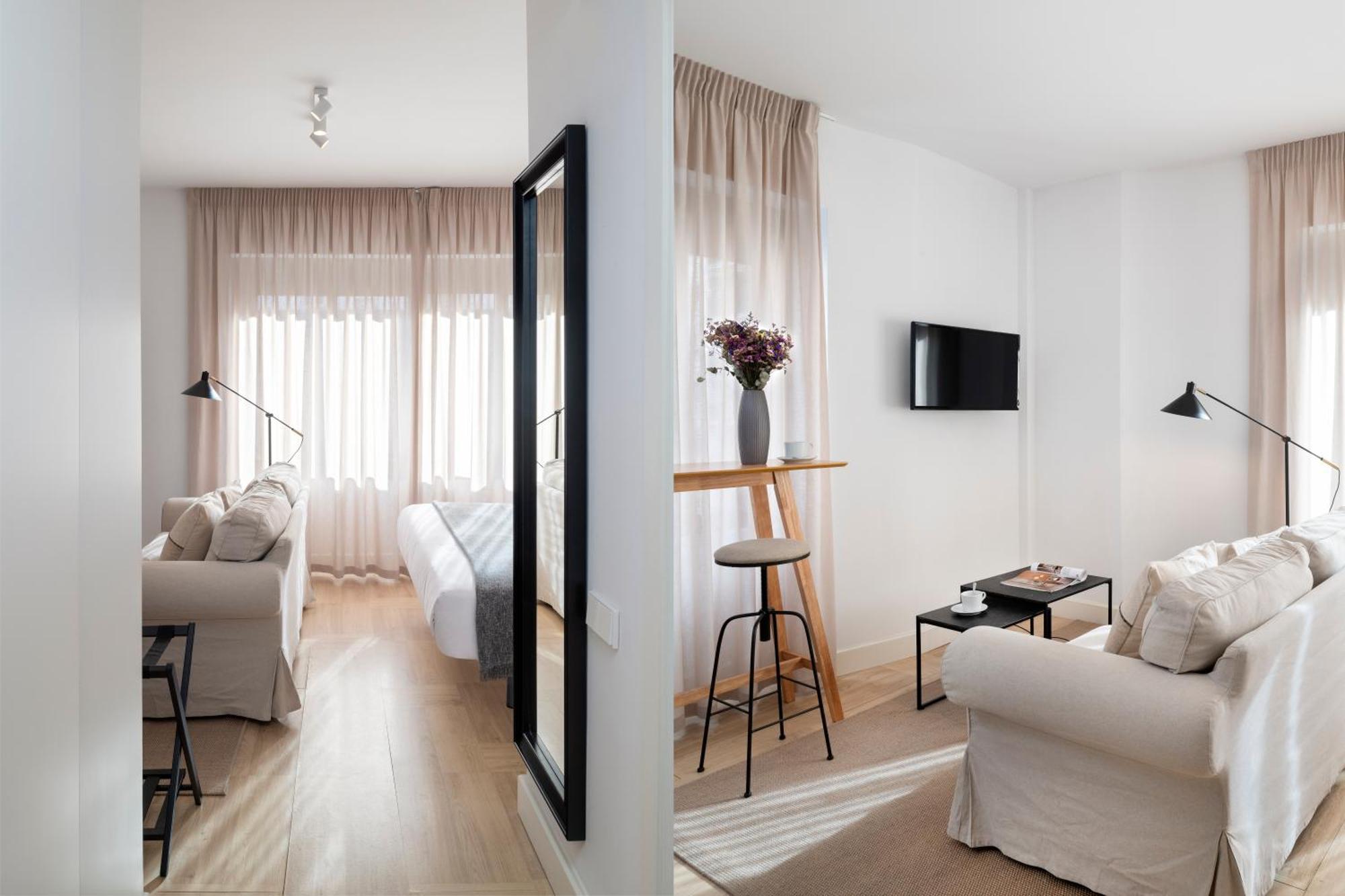 Salado Suites Apartments Σεβίλλη Εξωτερικό φωτογραφία